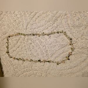 Elegant Green and Cream Beaded Necklace